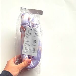 NWT heatless hair curler set